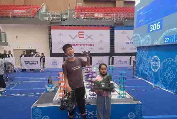 江苏9岁“小花木兰”夺得机器人世锦赛亚太区冠军