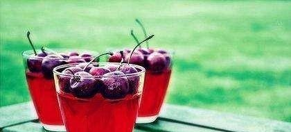 夏季适合泡酒的5种水果，泡出来的酒就是不一样，你学会了吗？