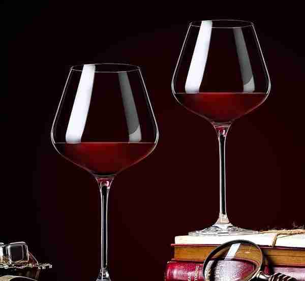 各种葡萄酒杯不同形状，你了解它们的区别吗？
