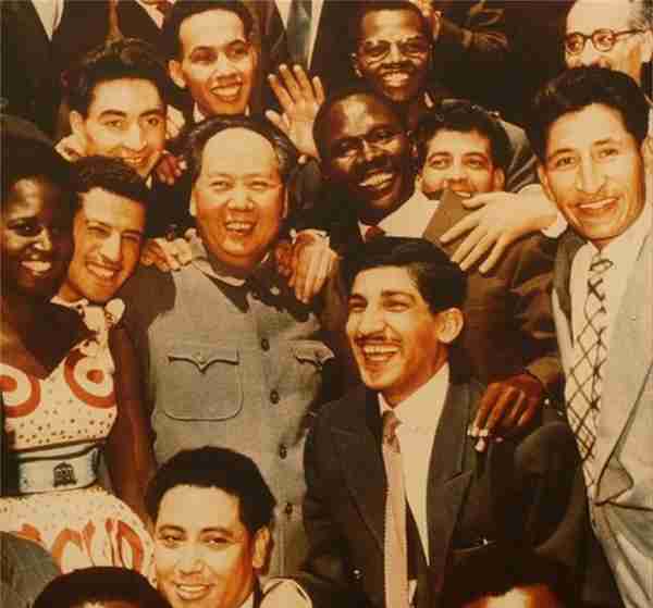 1970年，毛主席问非洲两国代表：你们来北京没通知英国和美国吧？