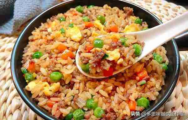 剩米饭别再煮着吃了，教你10种家常炒米饭的做法，简单又好吃