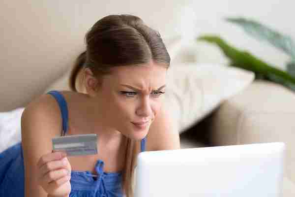 信用卡被列入黑名单，会影响子女吗？
