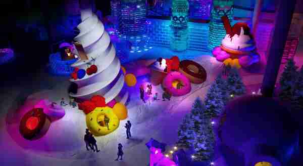 哈尔滨冰雪大世界 梦幻冰雪馆·巨型冰激凌城堡 365天畅玩冰雪